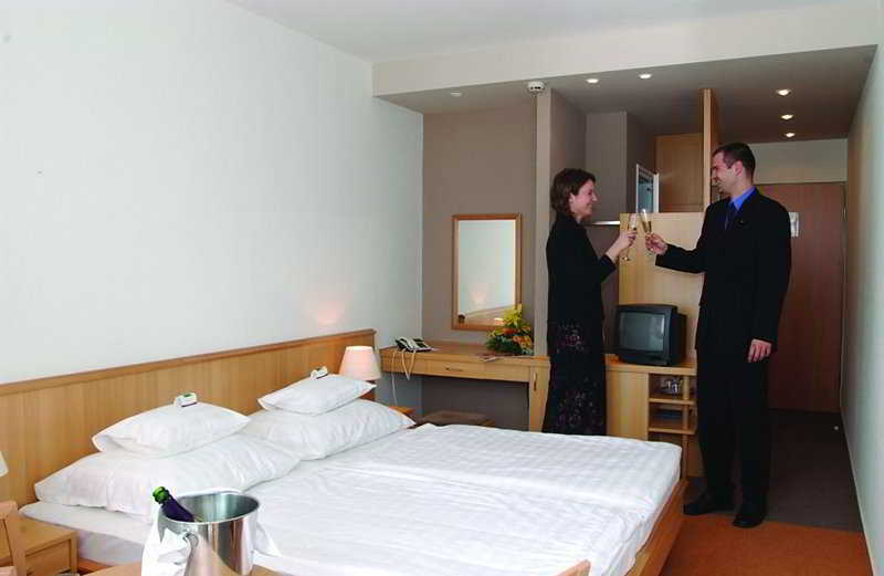 Hunguest Hotel Panorama Hévíz Buitenkant foto